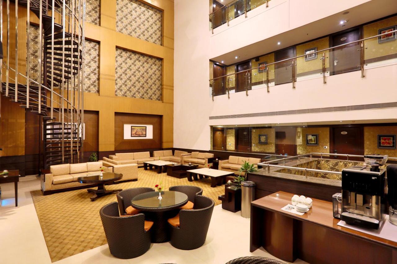 Hotel Pitrashish Pride Igi Intl Airport Delhi ภายนอก รูปภาพ