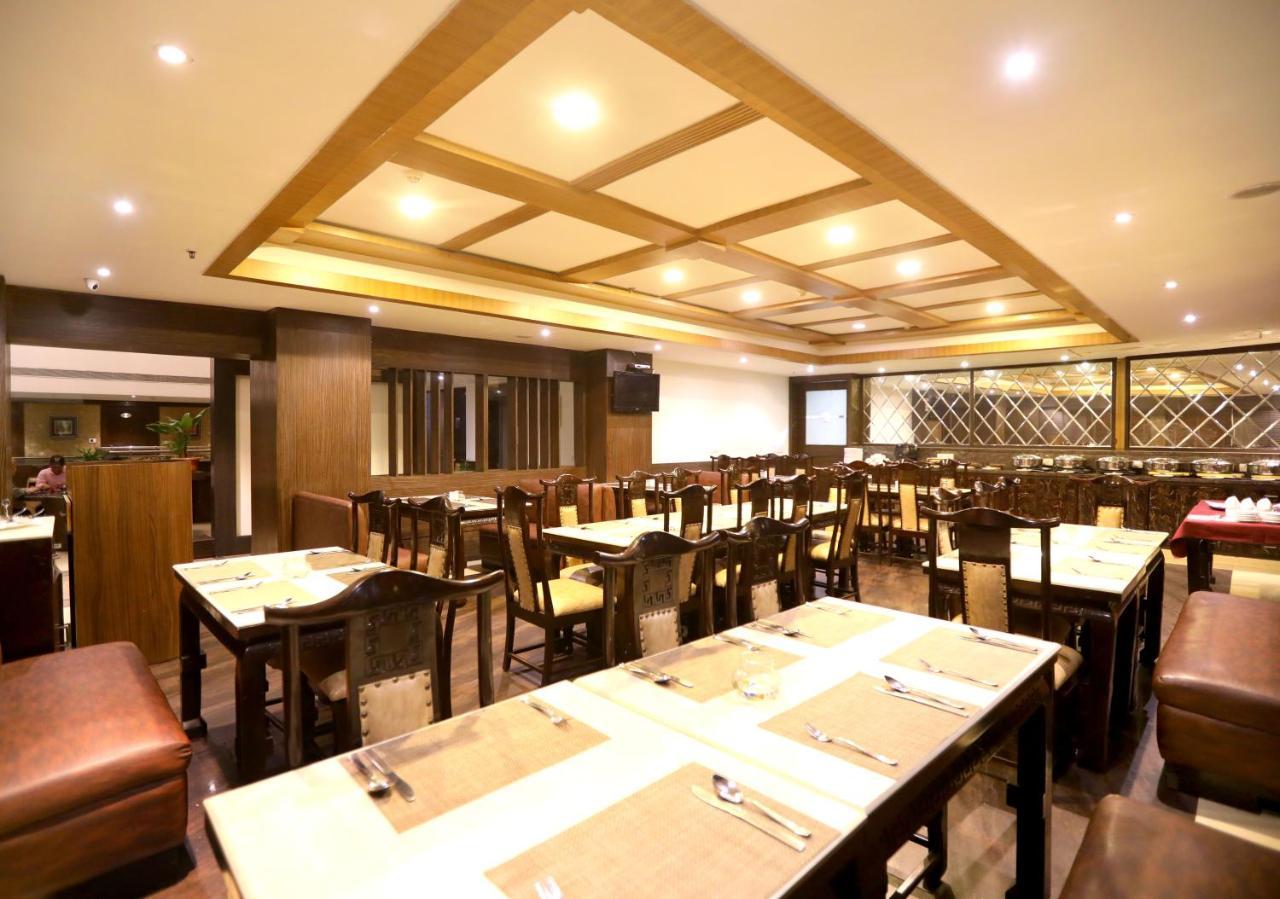 Hotel Pitrashish Pride Igi Intl Airport Delhi ภายนอก รูปภาพ