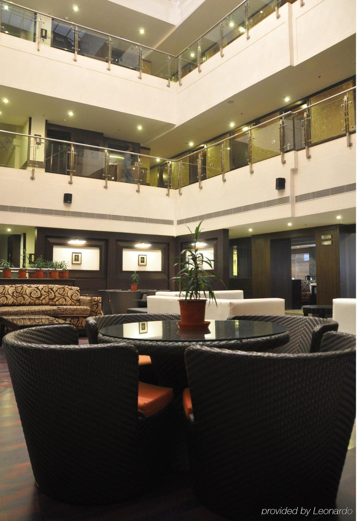 Hotel Pitrashish Pride Igi Intl Airport Delhi ภายนอก รูปภาพ